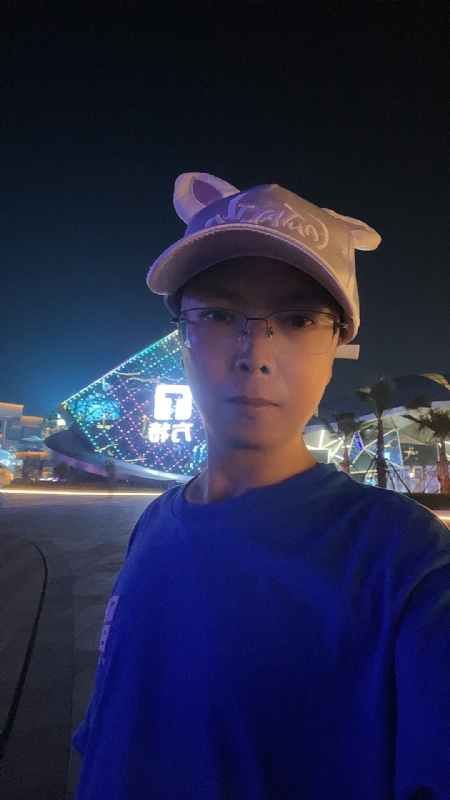 富贵使我们相遇的第一张照片--光泽相亲网