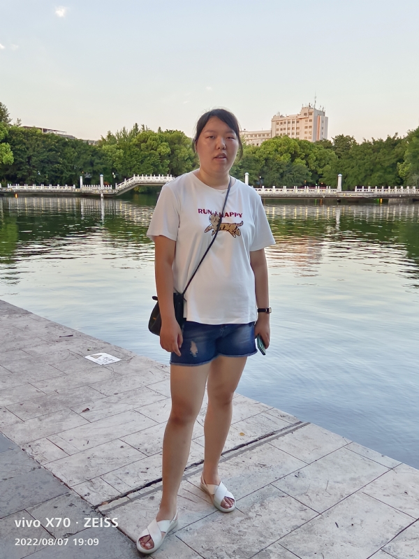 幸福触手可及的第一张照片--光泽相亲网