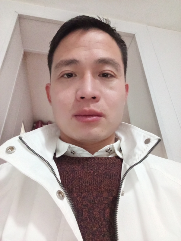 忧伤还是快乐的第一张照片--光泽相亲网