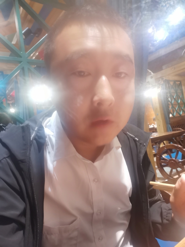 赵辉的第三张照片--光泽相亲网