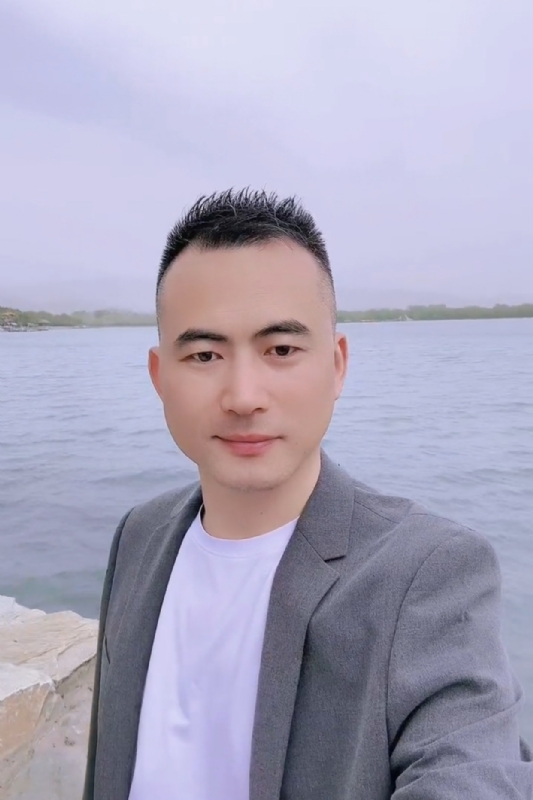 一往情深的第一张照片--光泽相亲网