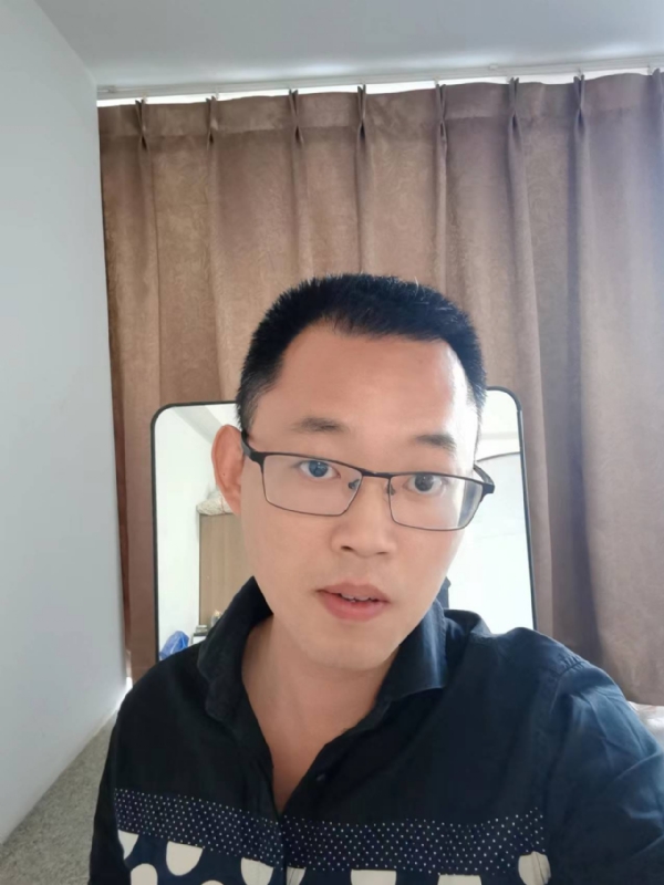 lips11的第一张照片--光泽相亲网