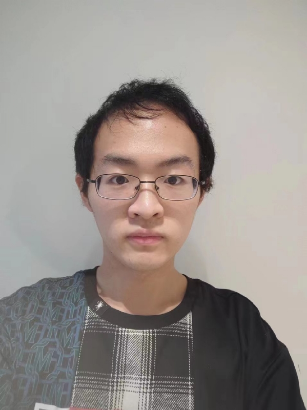 微光的第一张照片--光泽相亲网