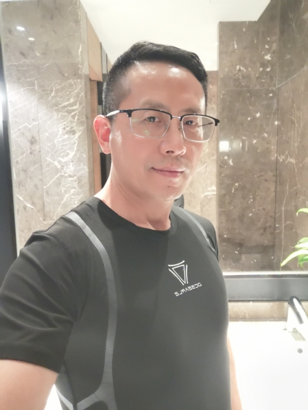 燕青的第一张照片--光泽相亲网