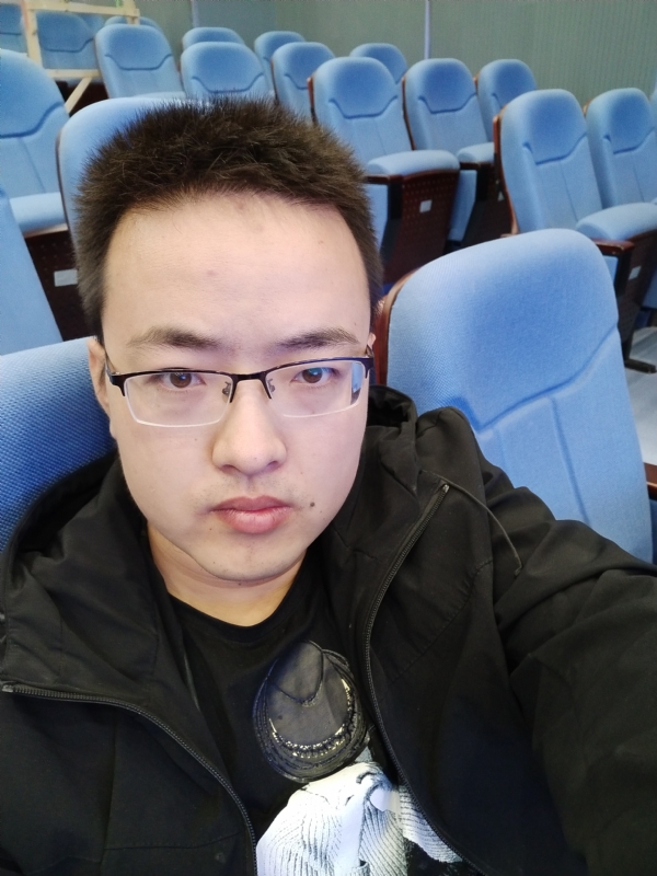 勒布朗的第一张照片--光泽相亲网