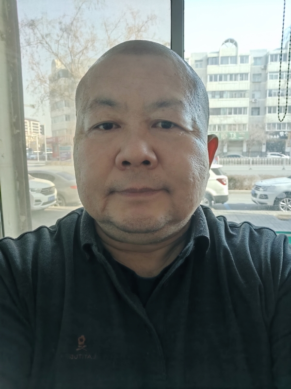 穆萨的第一张照片--光泽相亲网