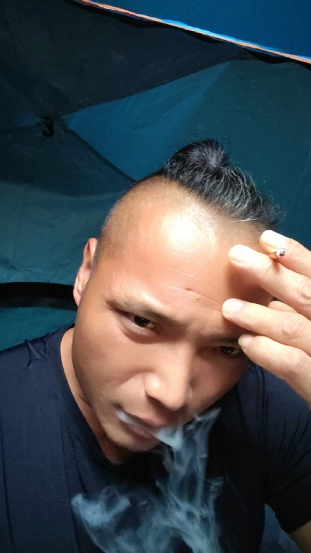 伯爵的第四张照片--光泽相亲网