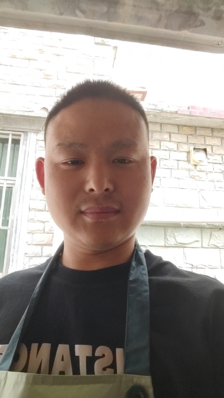 时光流逝的第一张照片--光泽相亲网