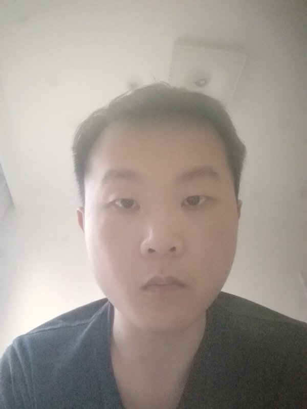 下个瞬间的你的第一张照片--光泽相亲网