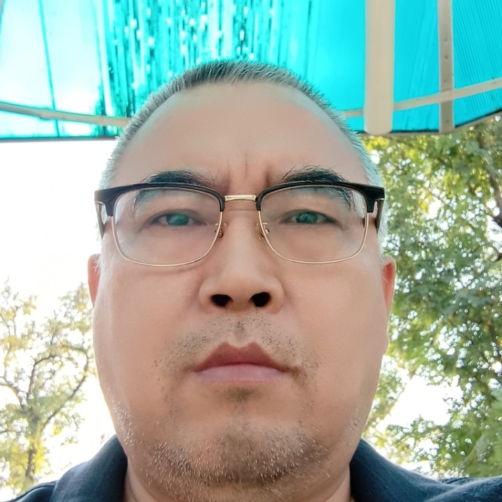 绿萝的第一张照片--光泽相亲网