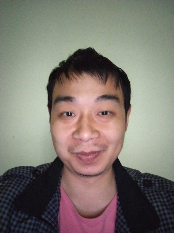 背景的第一张照片--光泽相亲网