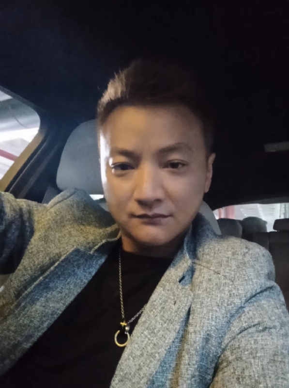 夜、有雨敲窗的第三张照片--光泽相亲网