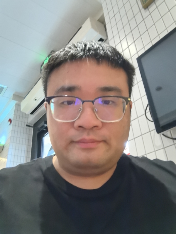 君临天下的第三张照片--光泽相亲网