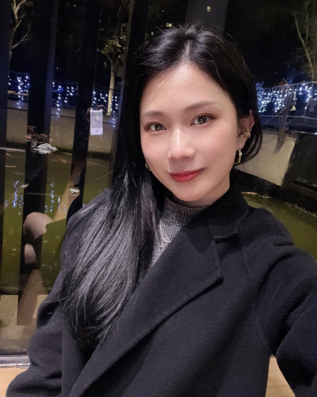 欣欣向荣的第一张照片--光泽相亲网