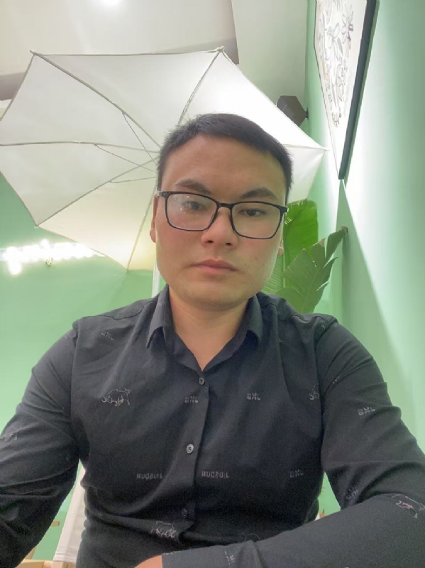 像风一样自由的第一张照片--光泽相亲网