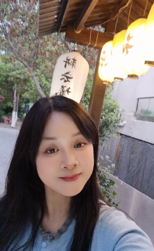 伊伊的第一张照片--光泽相亲网