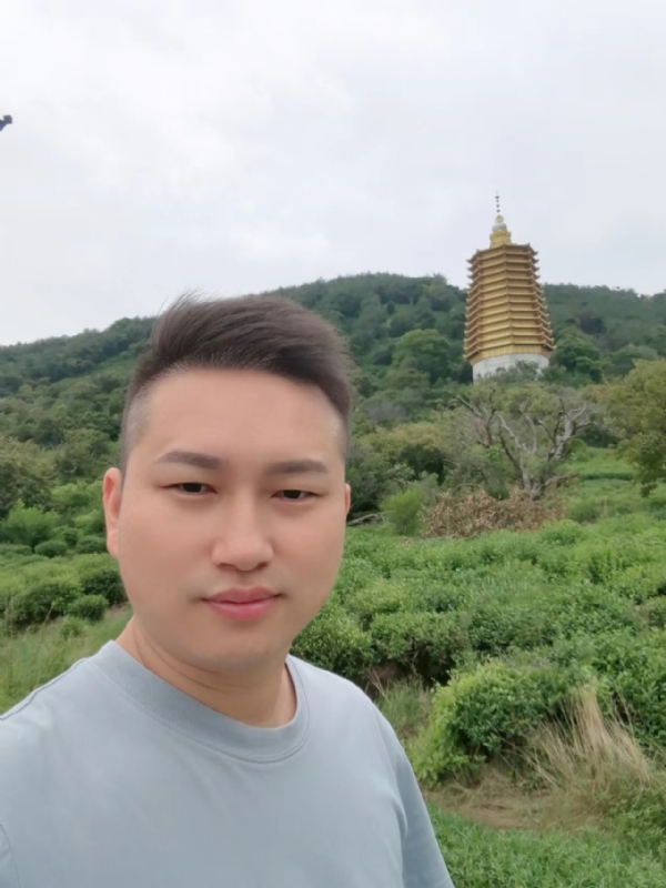 陈文海的第一张照片--光泽相亲网