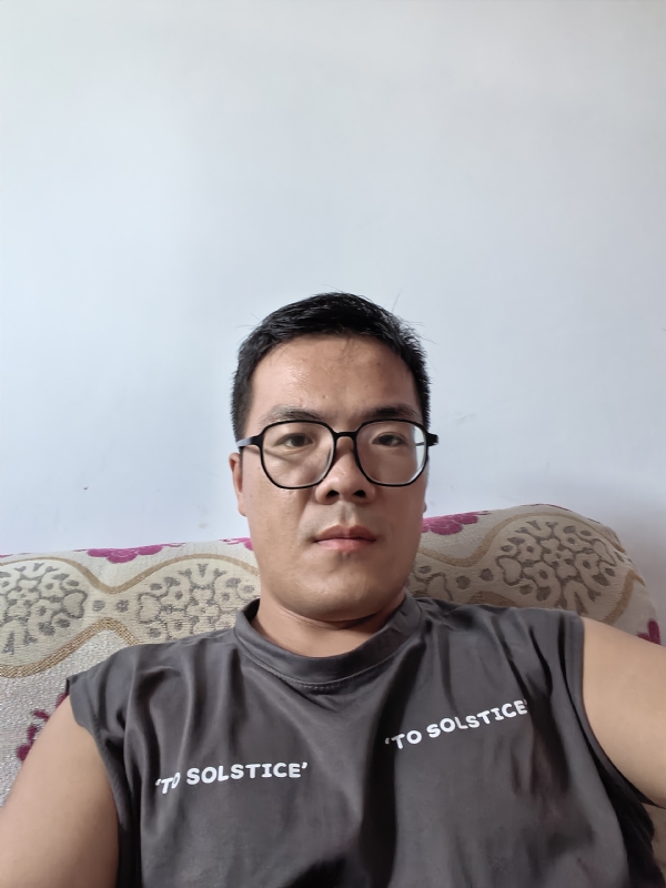 卫TF的第三张照片--光泽相亲网